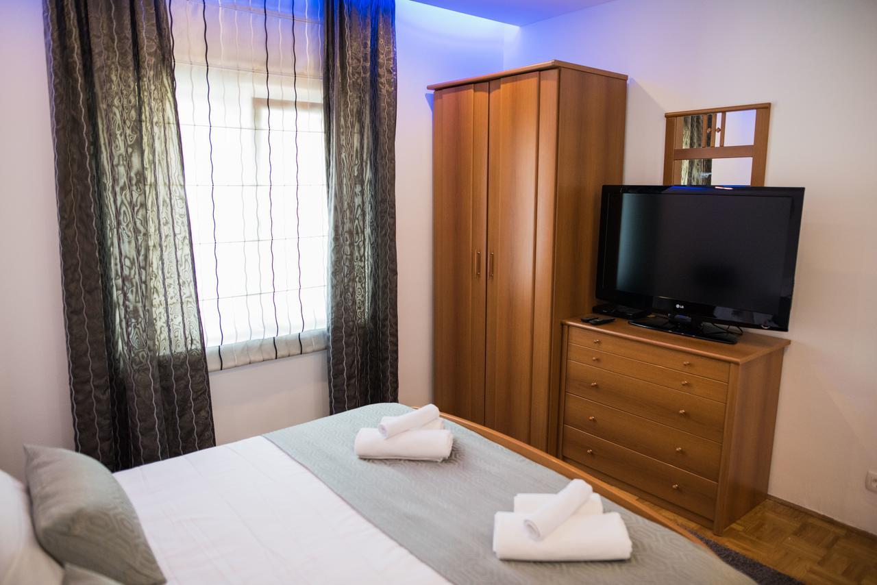 LCT Blue Lions Apartments Podstrana Extérieur photo