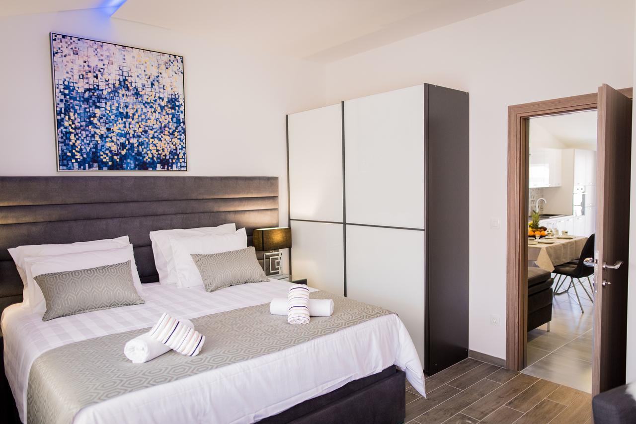 LCT Blue Lions Apartments Podstrana Extérieur photo